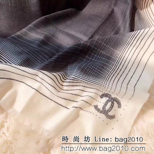 CHANEL香奈兒 2018專櫃最新款 羊絨長圍巾 LLWJ6692